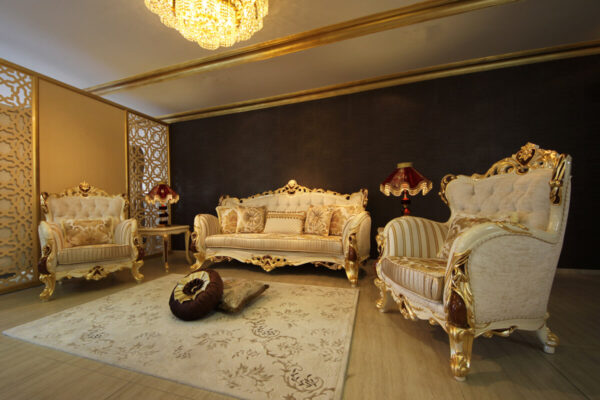 Perla Classic Sofa Set