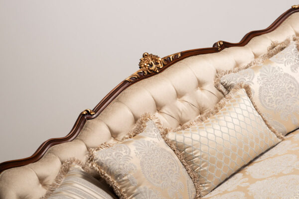 Marjinal Classic Sofa Set