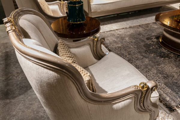 Major Classic Sofa Set