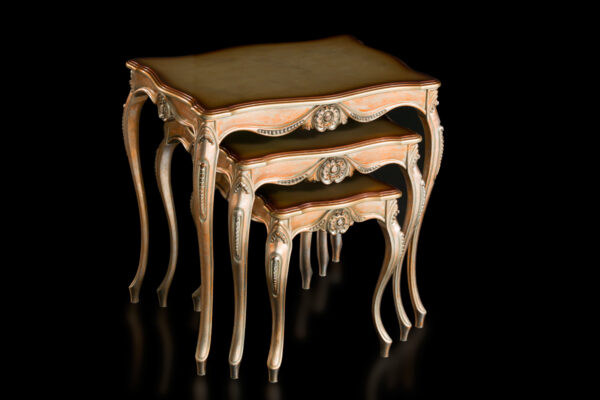 Akasya Classic Nesting Table Set